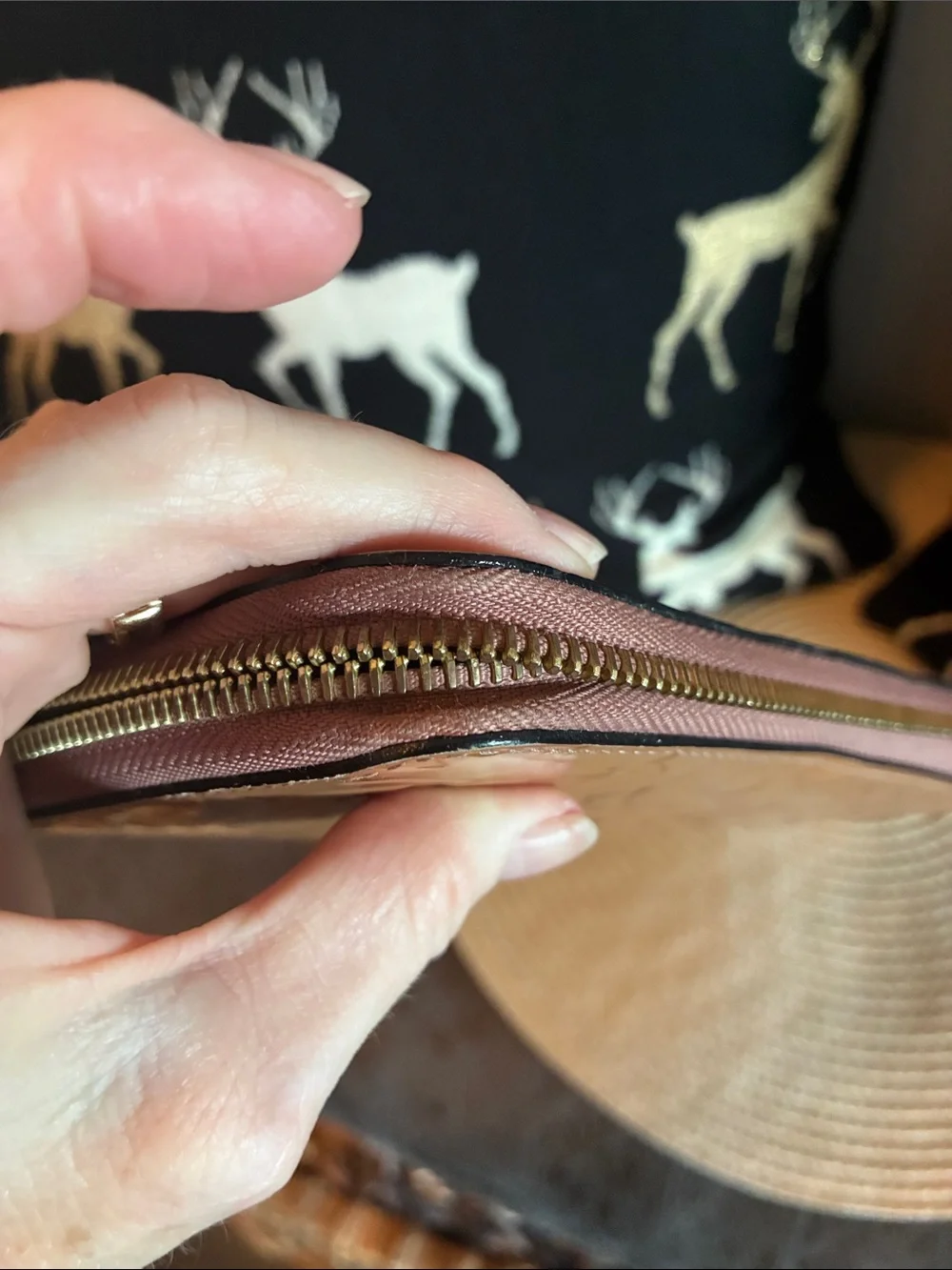 Louis Vuitton Blush Pink Vernis Zip Around Wallet